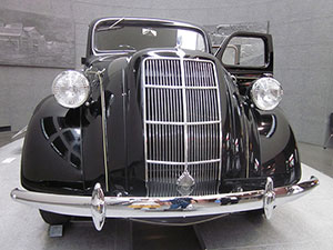 トヨダAA型乗用車