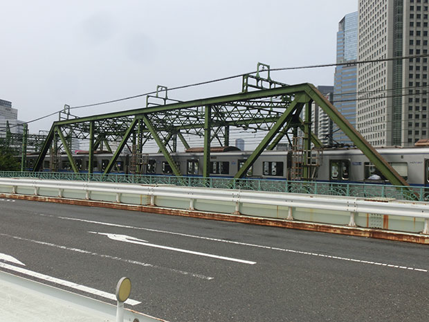 八ツ山橋