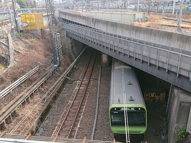 池袋人道パークブリッジ