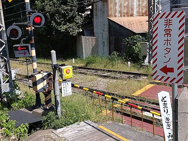 生駒ケーブル 鳥居前2号踏切