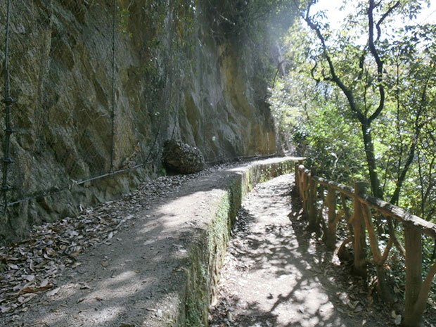 布引の滝 遊歩道