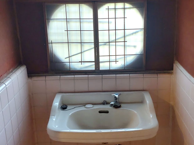 旧斎藤氏別邸庭園 猪の目窓