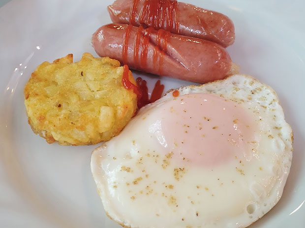 ペンション メモリア 朝食