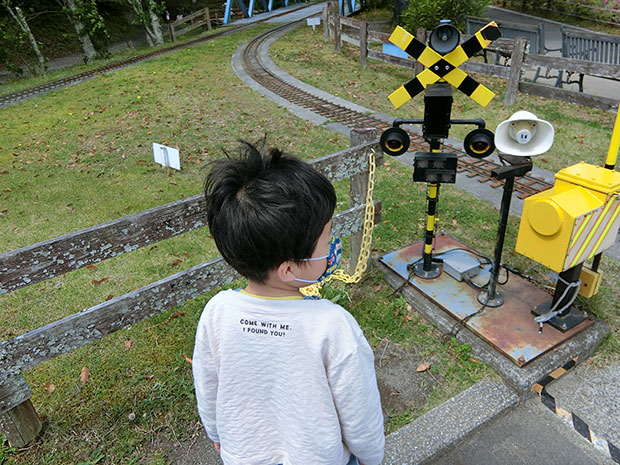 島田市中央公園 踏切