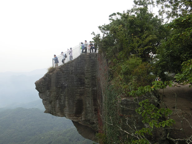 鋸山 地獄のぞき