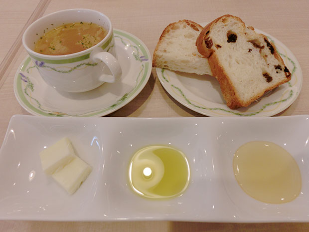 レストランヤマザキ