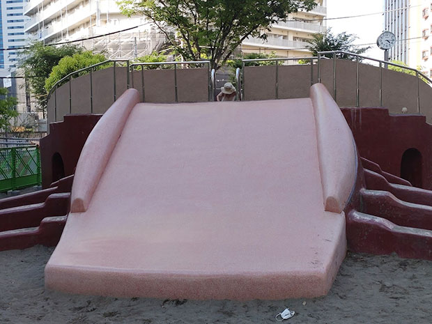 豊洲5丁目公園 滑り台