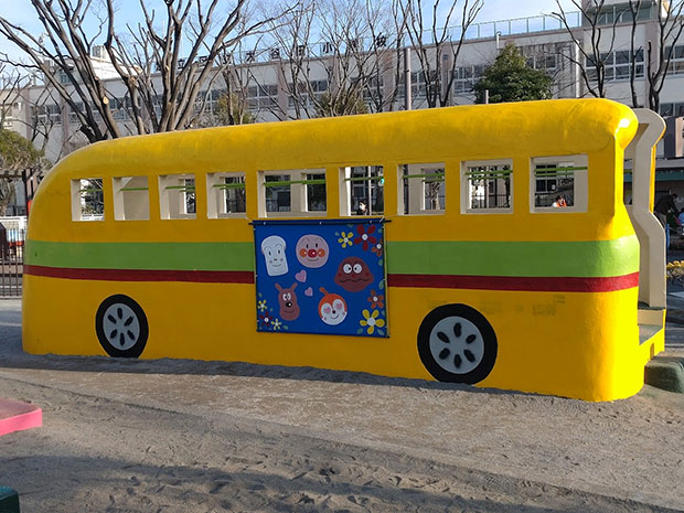 アンパンマン遊具