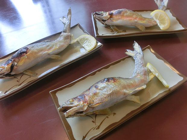 鮎いただきます。