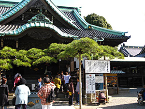 映画「男はつらいよ」の舞台、柴又帝釈天