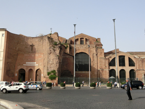 サンタ・マリア・デランジェリ・エ・デイ・マルティーリ聖堂