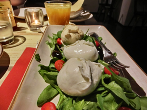 ローマ新婚旅行 モッツァレラ