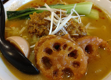レンコンカレーラーメン