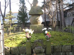 蒲生氏郷のお墓