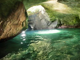 静岡旅行 堂ヶ島洞窟巡りクルーズ