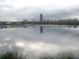 台湾旅行 延平河浜公園